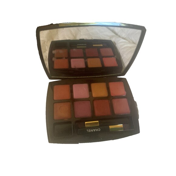 Chanel Aqualumieres Water Palette for Eyes, Lips and Cheeks - Picture 1 of 3